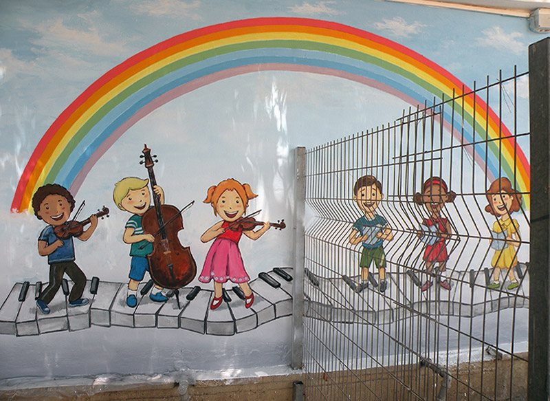 ציורי קיר ילדים מנגנים לגן ילדים