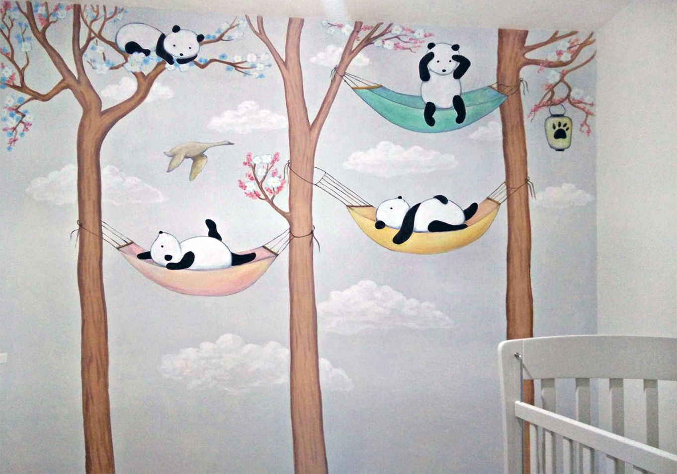 ציור קיר פנדה ועיצוב חדרי תינוקות